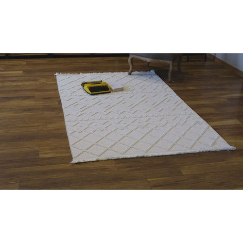 Cream Geometric Area Rug – Machine Made, Non Slip & Washable Floor Carpet