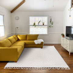 Cream Zigzag Area Rug – Machine Made Flatweave Rug With Scandinavian Style Design