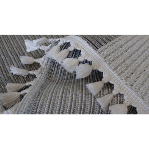 Cream Geometric Area Rug – Machine Made Rug | Scandinavian Style Carpet