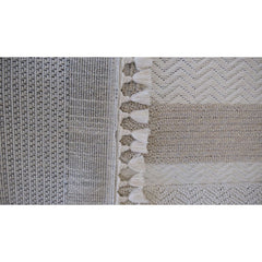 Geometric Area Rug – Machine Made Cream Carpet | Anti Slip, Easy Clean