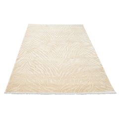 Modern Area Rug – Gold Machine Made Rug with Soft Texture & 10mm Pile Height
