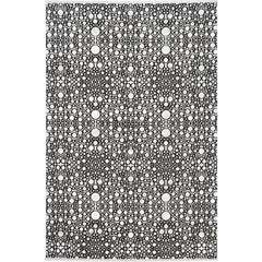 Black Geometric Area Rug – Machine Made Polypropylene Carpet With Soft Texture
