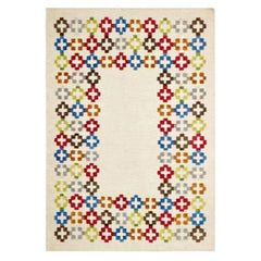 Handmade Wool Rug - White Floral New Zealand Wool Viscose Area Carpet by Dolce Vita
