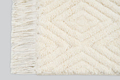 Geometric Area Rug – Machine Made Cream Rug with Soft 21 mm Pile Height