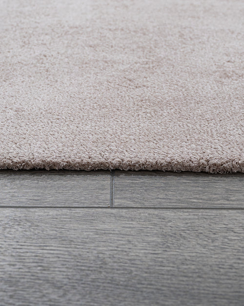 Natural Viscose Rug - 3S Cream Modern Machine Made Axminster Technique Carpet