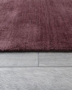 Viscose Axminster Rug – Modern Burgundy Area Rug | Durable Machine Made Carpet