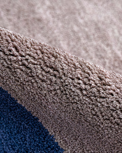 Natural Viscose Rug – Machine Made Carpet With Mink Frame & Axminster Weave