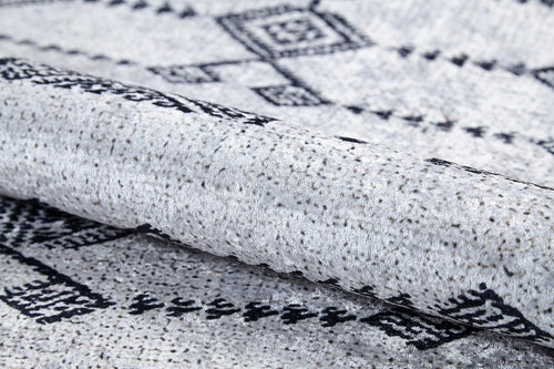 Grey Geometric Area Rug – Digital Print Rug | Non Slip, Antibacterial Carpet