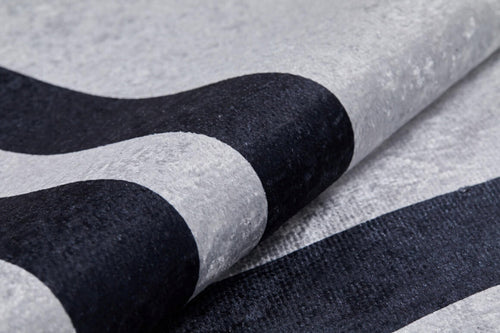 Digital Print Area Rug – Black Frame Stylish Non Slip Carpet for Living Room