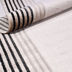 Machine Made Area Rug – Cream Frame Design Rug with Laser Cut Edges