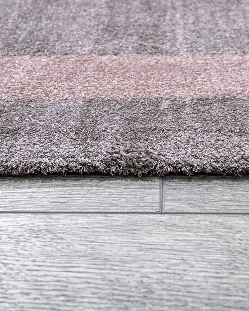 Natural Viscose Rug – Anthracite Frame Carpet With Soft Texture & Luxury Design