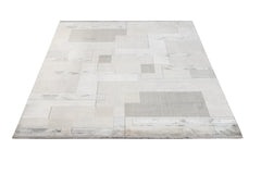Grey Geometric Area Rug - Machine Made Viscose Carpet With Fringed Edges