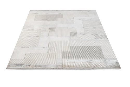 Grey Geometric Area Rug - Machine Made Viscose Carpet With Fringed Edges