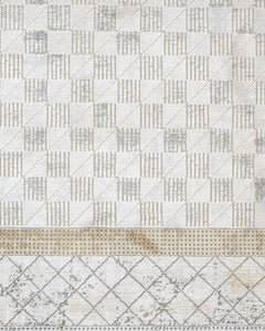 Gold Geometric Area Rug – Machine Made Viscose Carpet with Fringed Edges