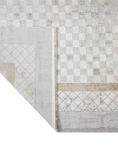 Gold Geometric Area Rug – Machine Made Viscose Carpet with Fringed Edges