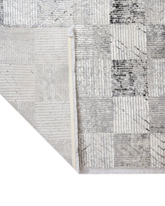 Grey Geometric Area Rug – Micropolyester Machine Made Rug with Fringed Edges