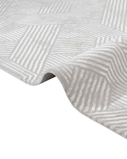 Geometric Area Rug – Machine Made Micropolyester Rug With Fringed Edges