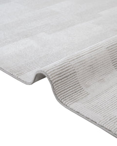 Grey Geometric Area Rug – Machine Made Rug with Fringed Edge for Living Room