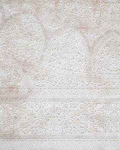 Viscose Area Rug – Classic Cream Machine Made Rug with Fringed Edges