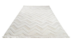Chenille Area Rug – Machine Made Cream Zigzag Rug with Cotton Base