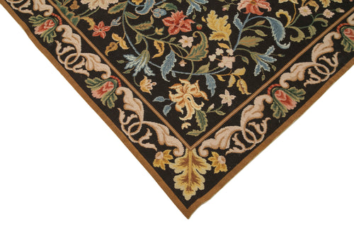 Needlepoint Floral Black Floral Cotton Wool Handmade Area Rug 6'0'' x 8'10''