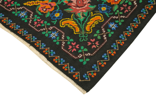 Moldovian Floral Black Floral Cotton Wool Goat Hair Handmade Rug 6'6'' x 8'11''