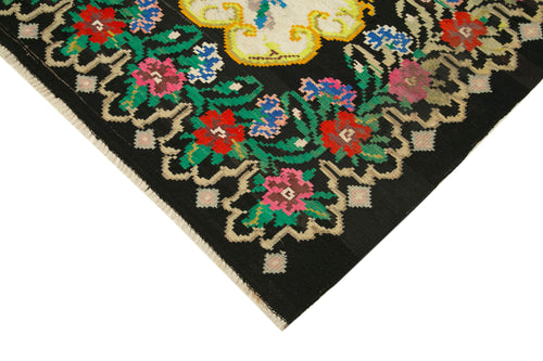 Moldovian Floral Black Floral Cotton Wool Goat Hair Handmade Rug 5'11'' x 6'11''