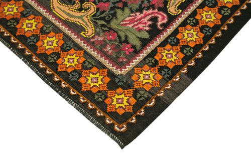 Moldovian Floral Black Floral Cotton Wool Goat Hair Handmade Rug 5'4'' x 7'3''