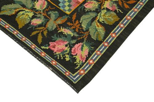 Moldovian Floral Black Floral Cotton Wool Goat Hair Handmade Rug 5'5'' x 6'4''