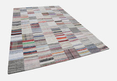 Handmade Area Rug in Beige Patchwork | Soft Texture Cotton Wool Rug for Living Room Floor Decor