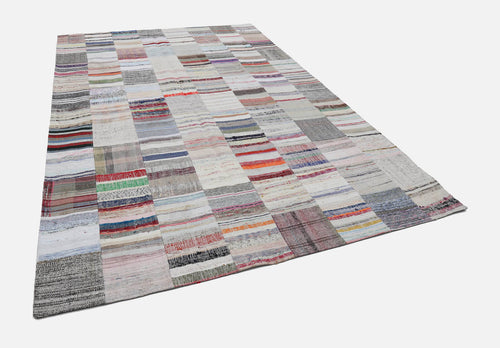 Handmade Area Rug in Beige Patchwork | Soft Texture Cotton Wool Rug for Living Room Floor Decor