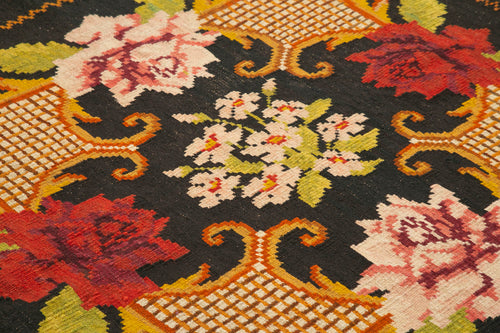 Moldovian Floral Black Floral Cotton Wool Goat Hair Handmade Rug 6'1'' x 6'5''