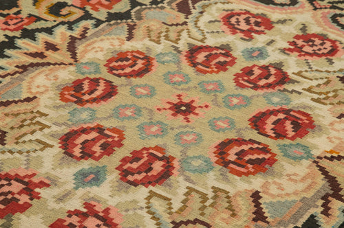 Moldovian Floral Black Floral Cotton Wool Goat Hair Handmade Rug 5'9'' x 9'4''