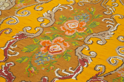 Moldovian Floral Brown Floral Cotton Wool Goat Hair Handmade Rug 5'9'' x 9'3''