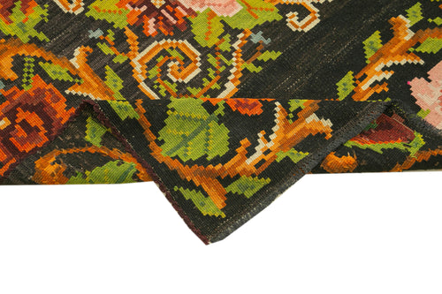 Moldovian Floral Black Floral Cotton Wool Goat Hair Handmade Rug 5'5'' x 10'7''