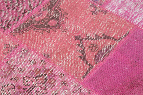 Kirk Yama Pink Patchwork Cotton Wool Handmade Area Rug 4'10'' x 4'10''