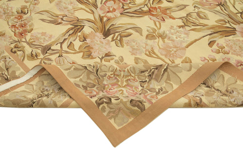 Aubusson Floral Beige Floral Cotton Wool Handmade Area Rug 9'11'' x 14'0''