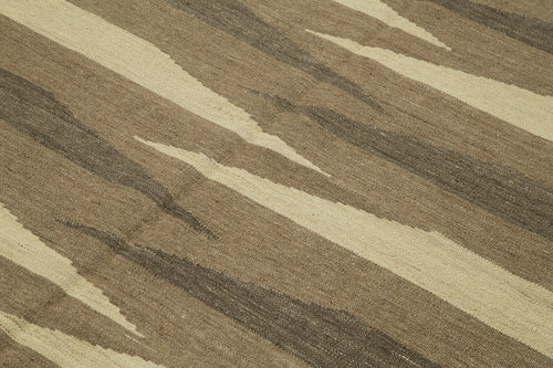 Zollanvari Brown Modern Wool Handmade Area Rug 5'9'' x 7'9''