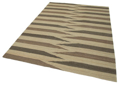 Zollanvari Beige Modern Wool Handmade Area Rug 5'9'' x 7'9''
