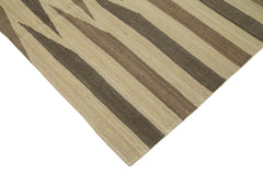 Zollanvari Beige Modern Wool Handmade Area Rug 5'9'' x 7'9''