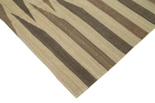 Zollanvari Beige Modern Wool Handmade Area Rug 5'9'' x 7'9''