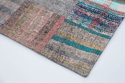 Kirk Yama Grey Patchwork Cotton Wool Handmade Area Rug 7'0'' x 9'11''