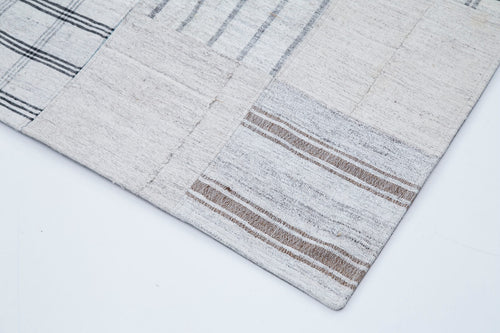 Handmade Area Rug - Kirk Yama Beige Patchwork Cotton Wool Carpet 6'8''x9'10''