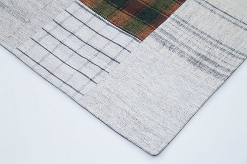 Kirk Yama Beige Patchwork Cotton Wool Handmade Area Rug 6'8'' x 9'10''