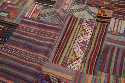 Kirk Yama Burgundy Patchwork Cotton Wool Handmade Area Rug 6'8'' x 9'11''