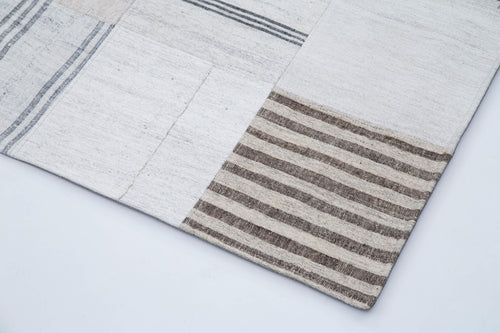 Kirk Yama White Patchwork Cotton Wool Handmade Area Rug 8'0'' x 10'0''