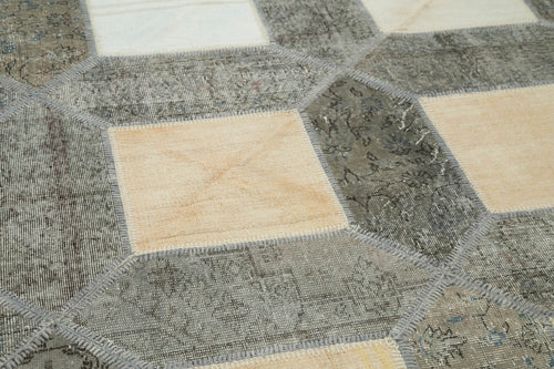 Kirk Yama Grey Patchwork Cotton Wool Handmade Area Rug 6'6'' x 10'0''