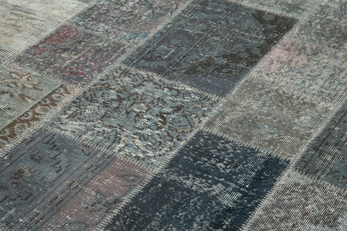 Kirk Yama Grey Patchwork Cotton Wool Handmade Area Rug 6'7'' x 9'10''