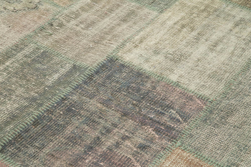 Kirk Yama Grey Patchwork Cotton Wool Handmade Area Rug 5'9'' x 7'11''