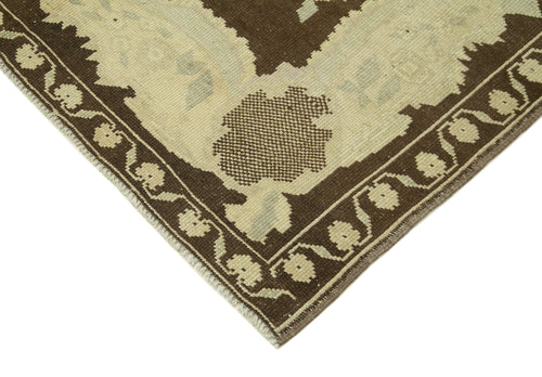 Taspinar Beige Classic Wool Handmade Area Rug 4'10'' x 7'6''